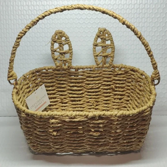 Target bullseye Easter basket - Picture 1 of 4